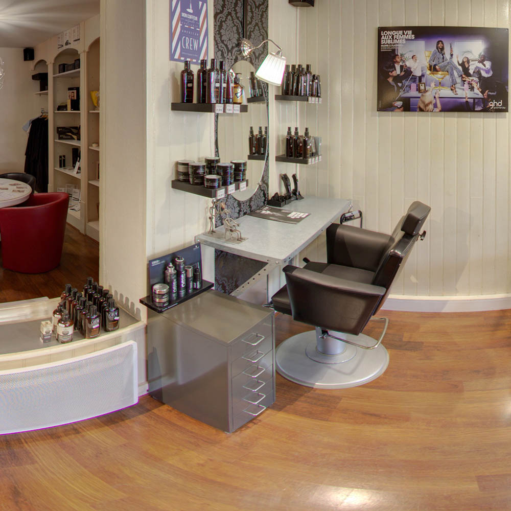 salon de coiffure intérieur